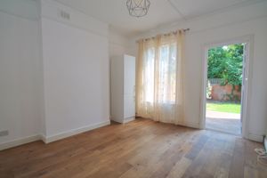 Photo 7- click for photo gallery